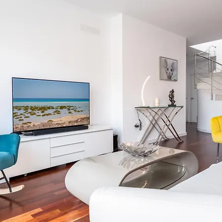 Casa Gus Large Luxurious With Sea View Апартаменты *