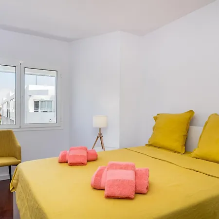 Casa Gus Коральео